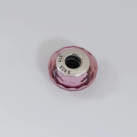 Pandora Fascinating Pink Faceted Murano Glass Charm Bead with box - Picture 2 of 4